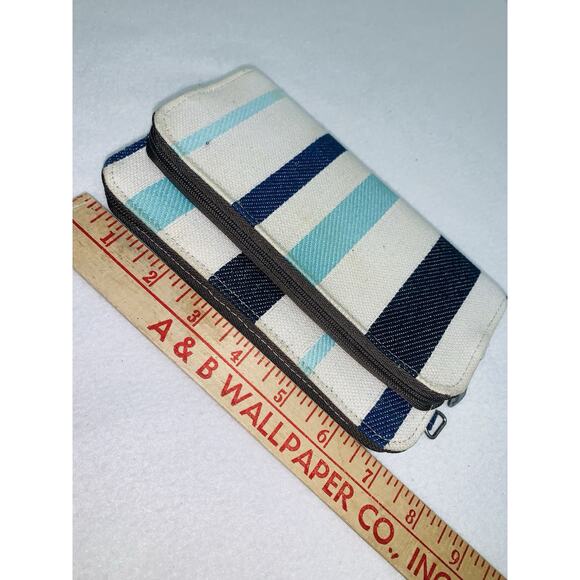Thirty-One 31 Wallet Three Zipper Blues Denim-look Stripes Canvas Twill READ - Picture 9 of 10